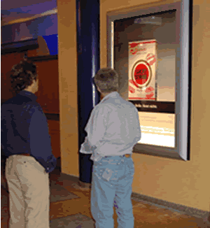 MULTIPOSTER &egrave; il cartello multimmagine per pubblicit&agrave; nei cinema